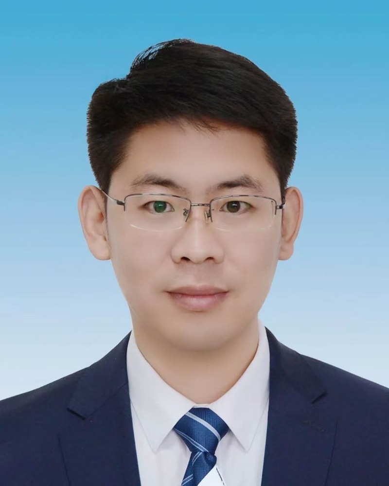 张锴.jpg