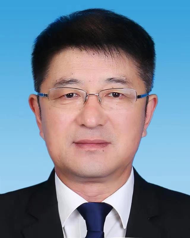 杨恭圣.jpg 365体育足彩