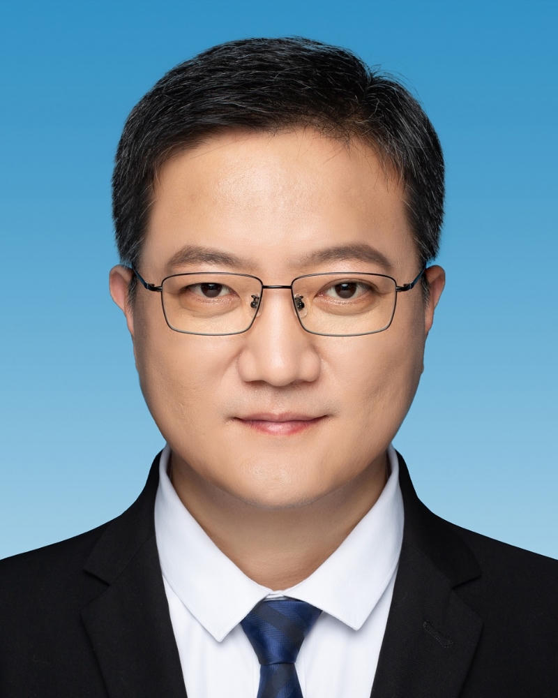 曹宏伟1寸.jpg 365体育足彩
